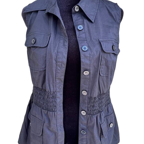 ALYX size S sleeveless  jacket /vest.  Black, elastic waist, 4 front pockets - Picture 1 of 5